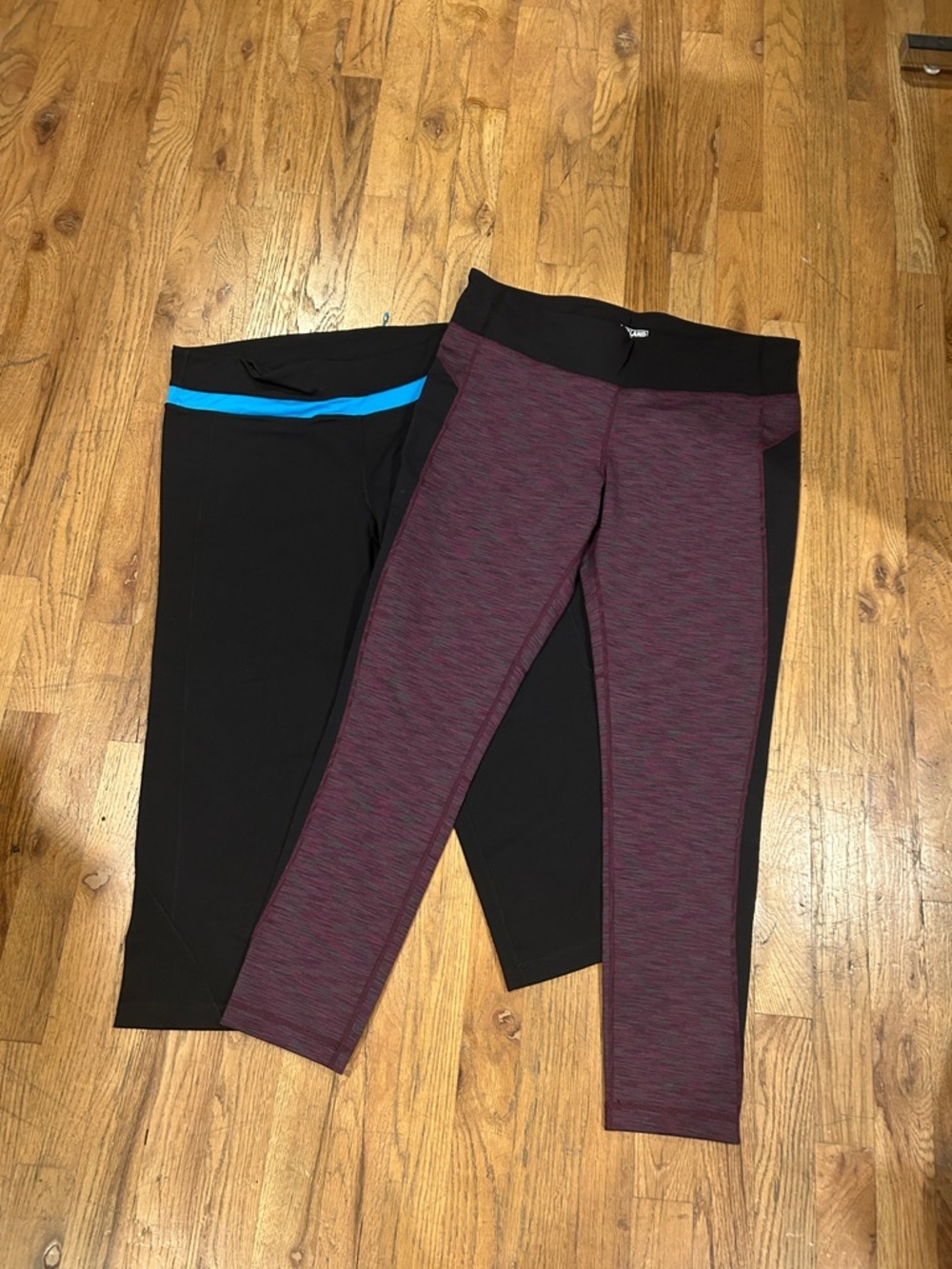 Women’s Active Capri Leggings - Black with Blue Accent & Heathered Plum